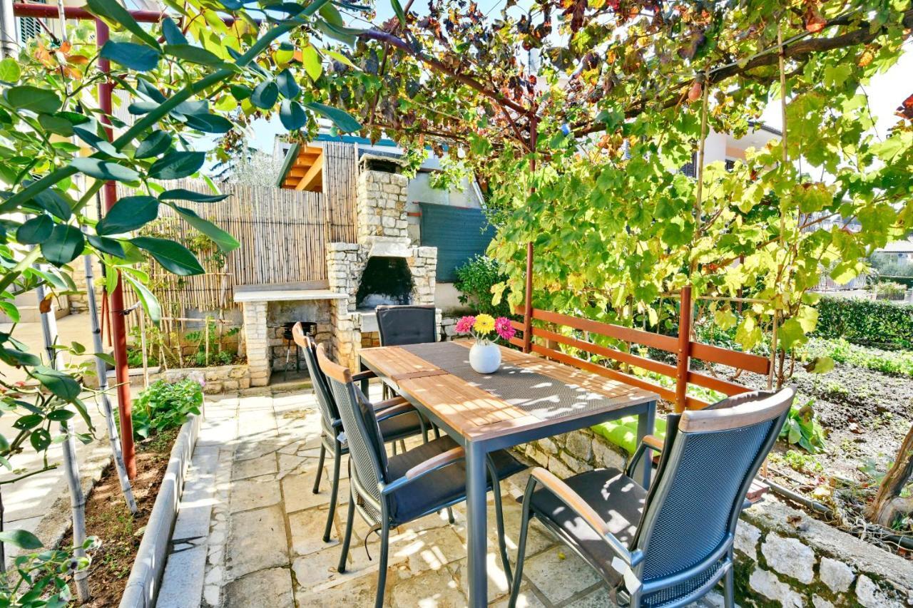 Adriatico Bungalow Poreč Eksteriør billede