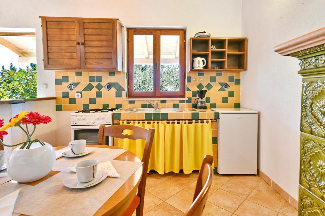Adriatico Bungalow Poreč Eksteriør billede
