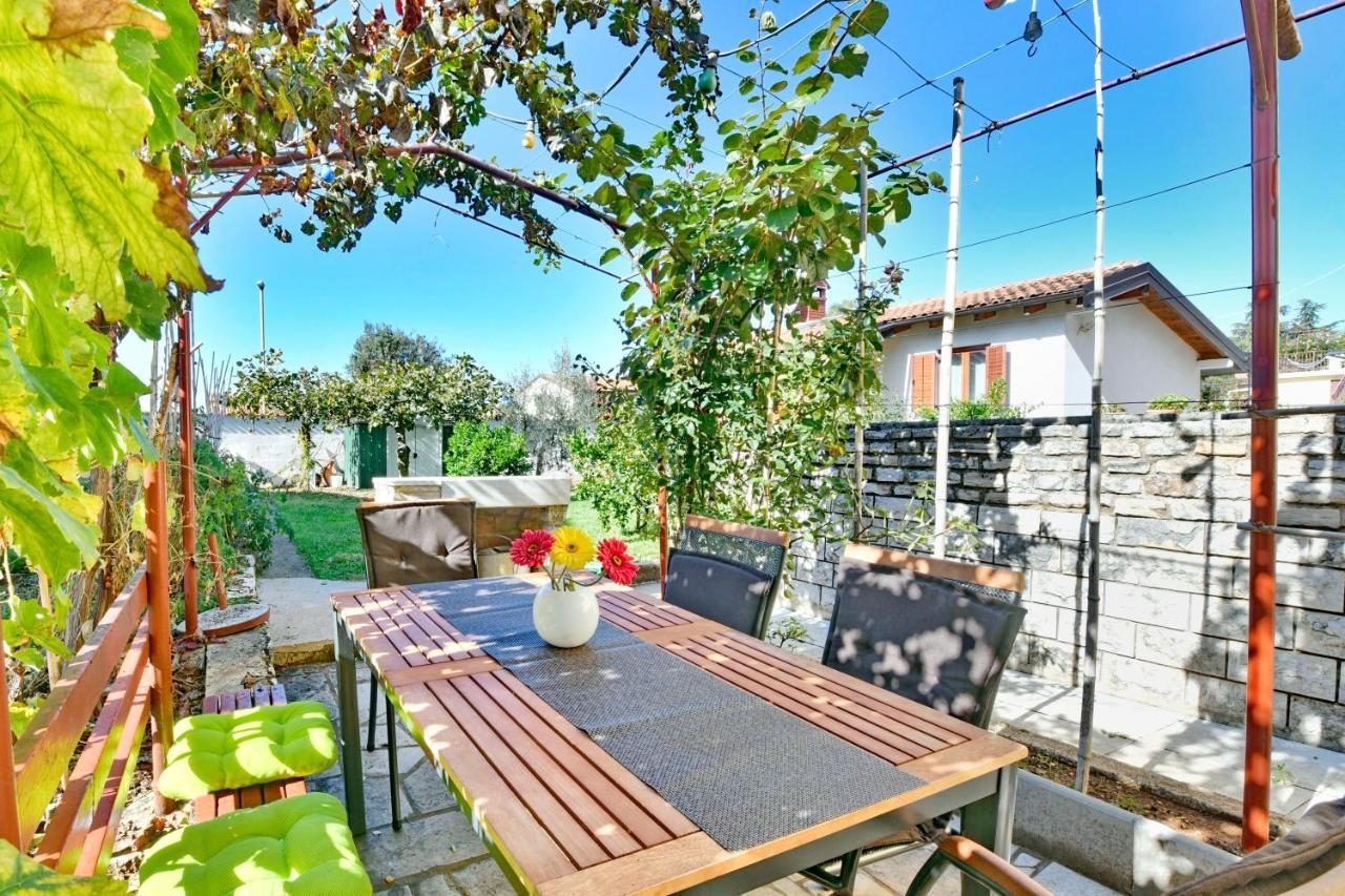Adriatico Bungalow Poreč Eksteriør billede