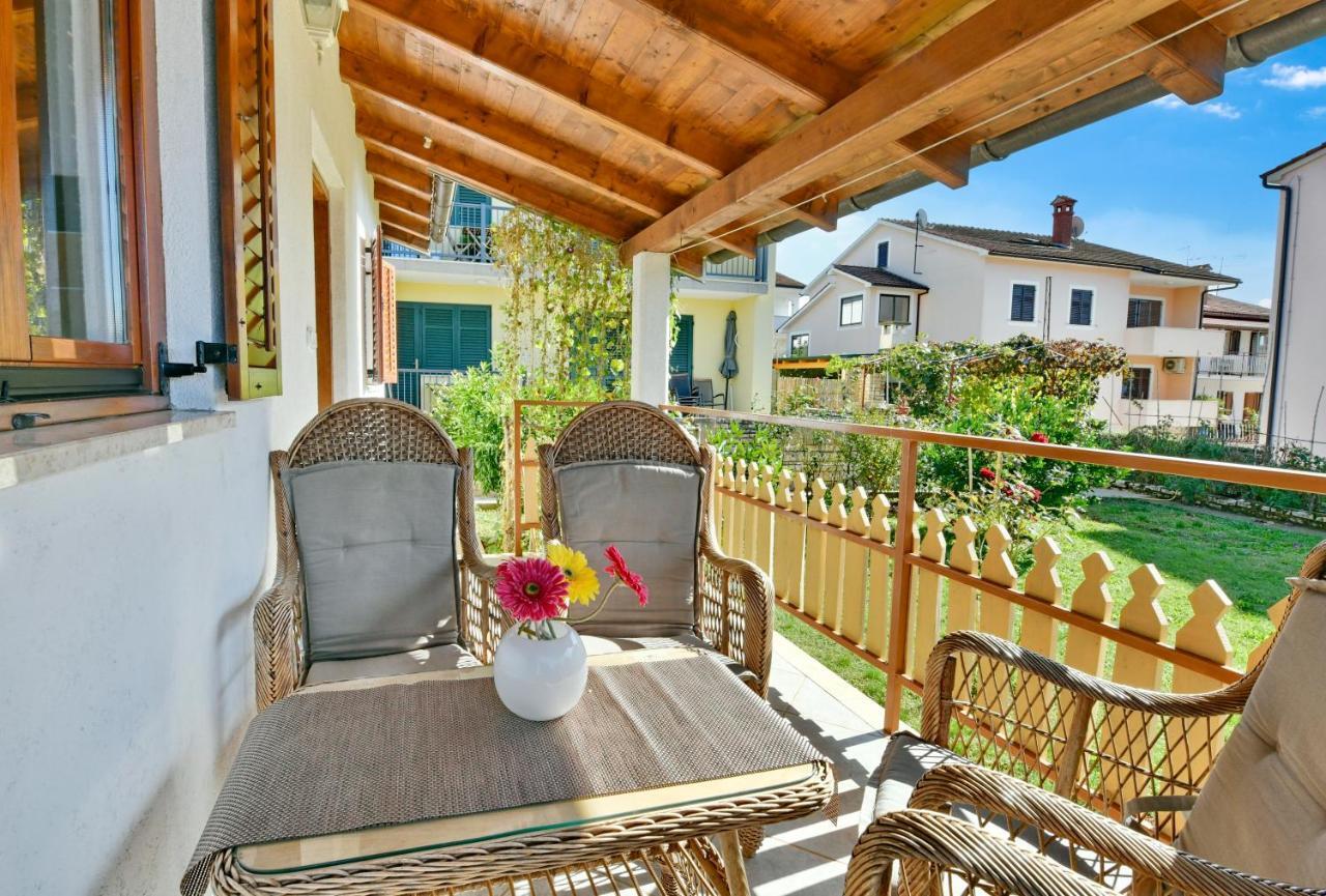 Adriatico Bungalow Poreč Eksteriør billede