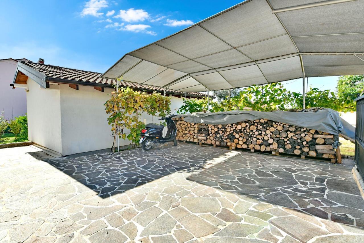 Adriatico Bungalow Poreč Eksteriør billede